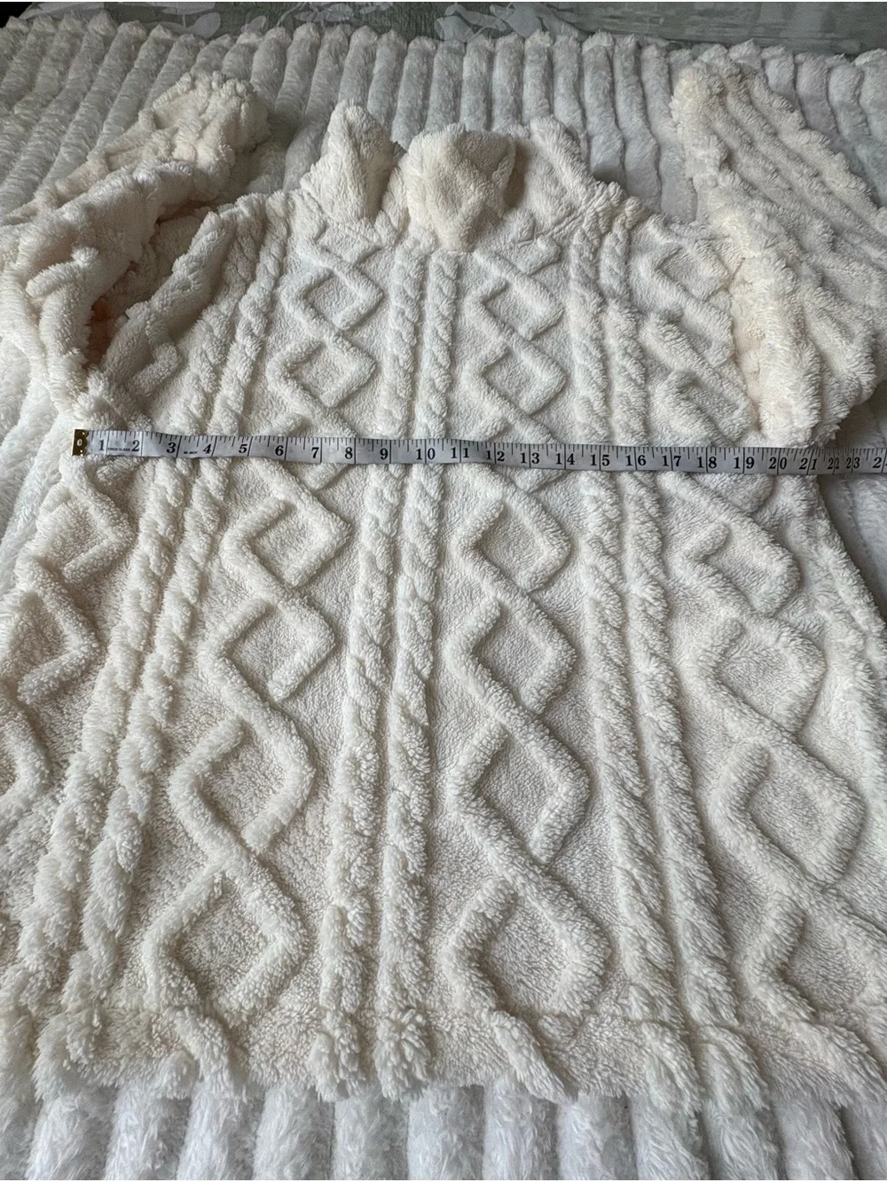Eddie Bauer Womens M Cable Fleece Pullover Ivory Sherpa Plush Mock Neck Cozy - Picture 3 of 7